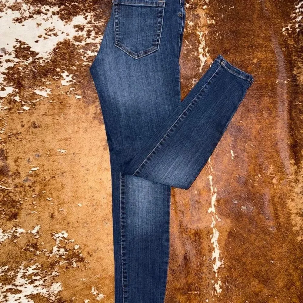 Aeropostale Women's Blue and Navy Jeans